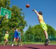 Wie lange geht ein Basketballspiel? (Foto: Adobe Stock-Sergey Novikov)